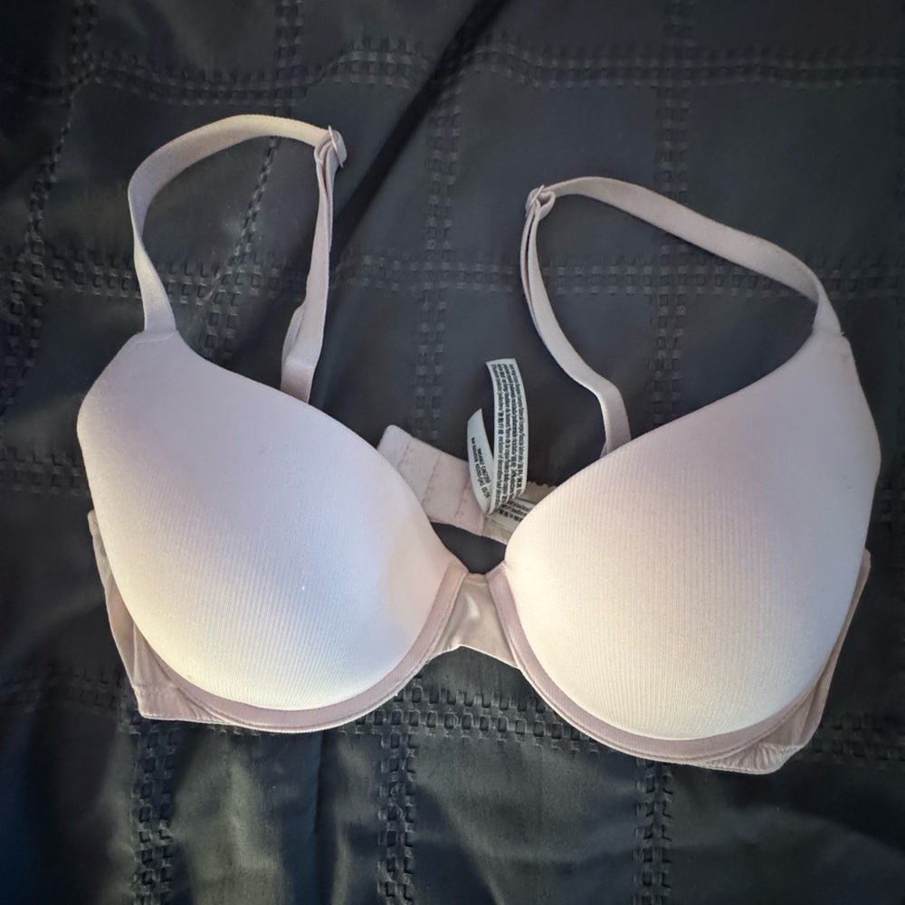Victorias Secret Pink Wear Everywhere Lightly Lined Full Coverage T-Shirt Bra